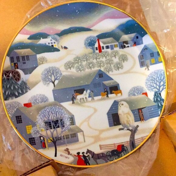 Betsy Bates Christmas Plate - Picture 1 of 7